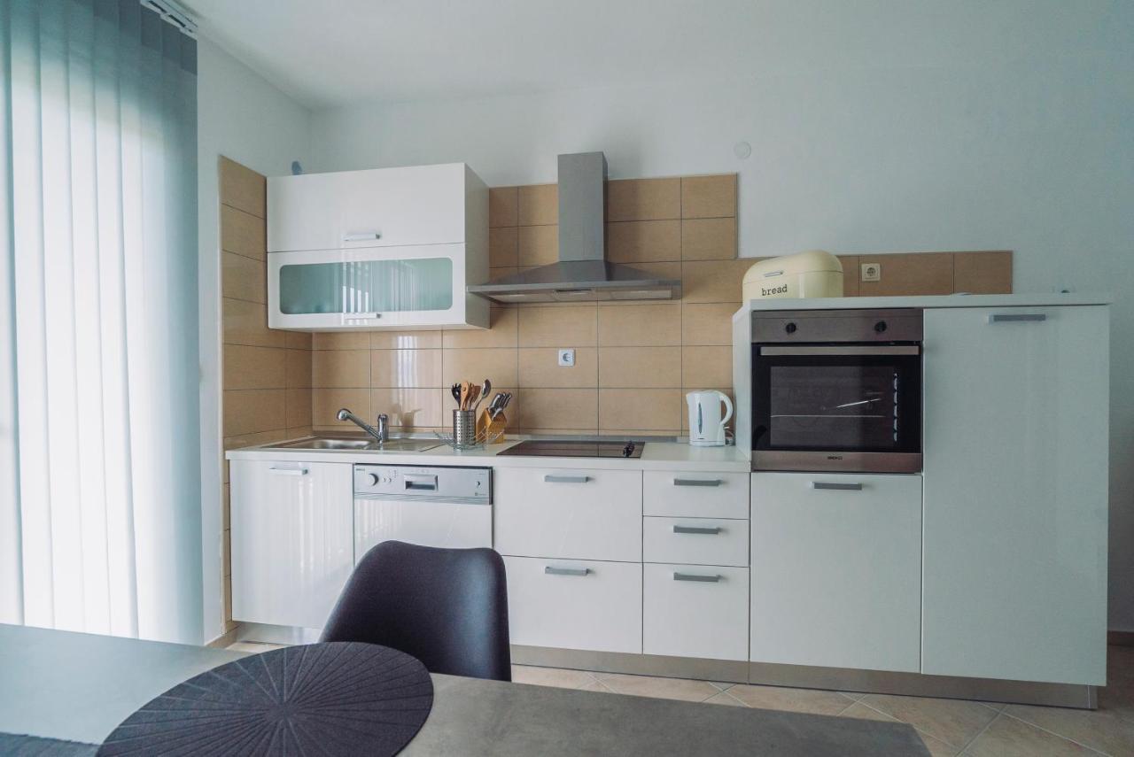 Apartmani Josip Podstrana Luaran gambar